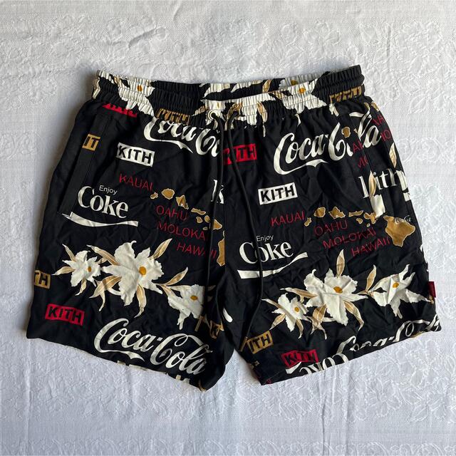 コカ・コーラ - 希少 Kith x Cola ハーフパンツ ブラック ハワイアン