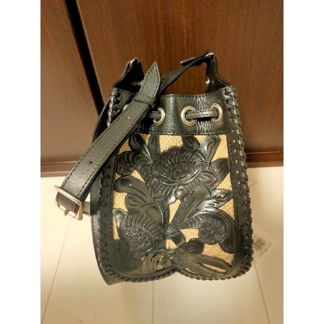 最終価格カービングトライブスCarvingTribesカットワークミニ 最終価格カービングトライブスCarvingTribesカットワークミニ