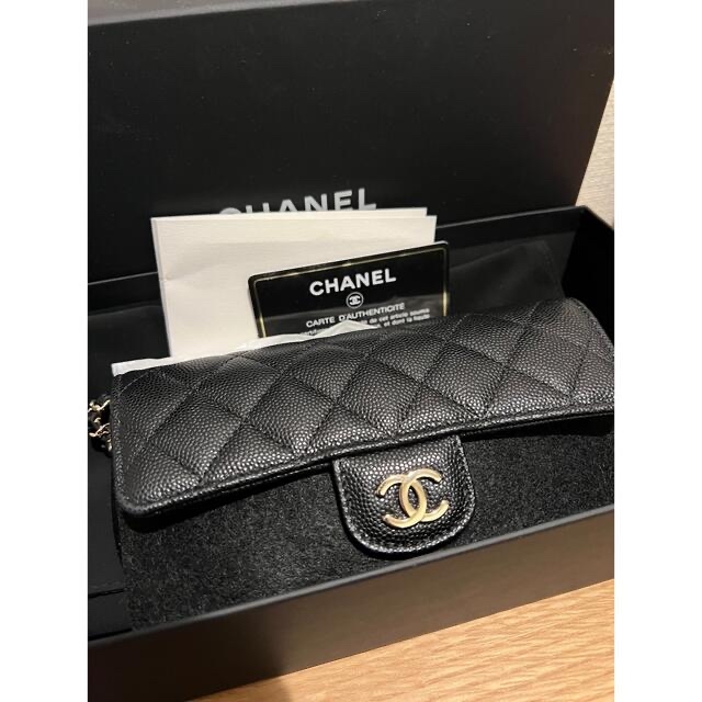 CHANEL(シャネル)のCHANEL シャネル　メガネケース　チェーンウォレット レディースのバッグ(ショルダーバッグ)の商品写真