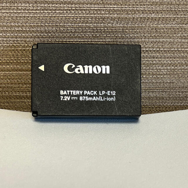 Canon(キヤノン)のCanon  BATTERY PACK LP-E12 スマホ/家電/カメラのスマートフォン/携帯電話(バッテリー/充電器)の商品写真