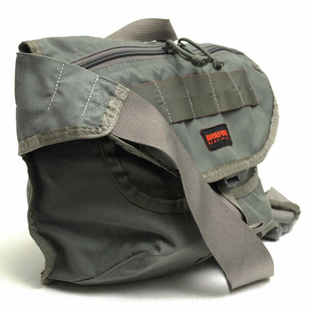ブリーフィング/BRIEFING バッグ ショルダーバッグ 鞄 メンズ 男性 男性用ナイロン グレー 灰色 BRF142219 FLIGHT LIGHT FLAP BODY BAG フライトライトフラップ ボディバッグ ボディバッグ 【ブリーフィング/BRIEFING】ショルダーバッグ フライトライト