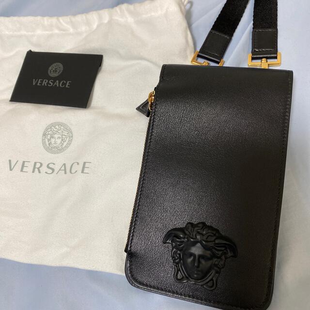 VERSACE(ヴェルサーチ)のVERSACE ショルダー メンズのバッグ(ショルダーバッグ)の商品写真