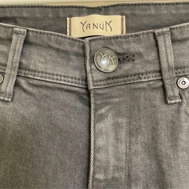 YANUK(ヤヌーク)のYANUK  セミフレアデニムパンツ レディースのパンツ(デニム/ジーンズ)の商品写真