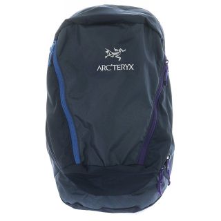 アークテリクス(ARC'TERYX)のアークテリクス デイパック リュックサック ロゴ 紺(バッグパック/リュック)