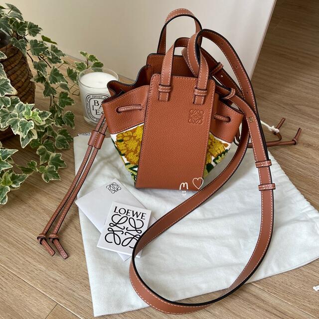 ロエベ LOEWE トートバッグ スリットバッグ ミニ ロゴベルト かごバッグ 2023年春夏新作 A685453X07 0043