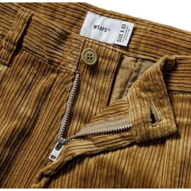 W)taps(ダブルタップス)の新品 Wtaps Tuck 02 Corduroy Camel L メンズのパンツ(ワークパンツ/カーゴパンツ)の商品写真