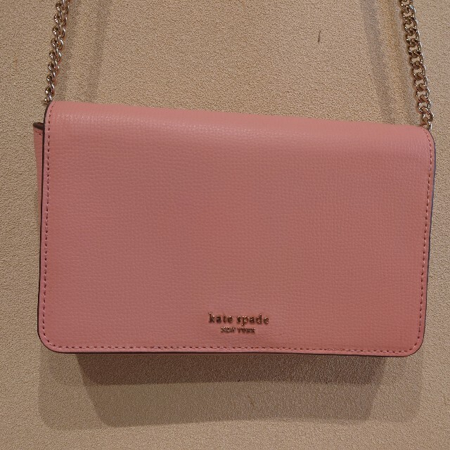 kate spade new york(ケイトスペードニューヨーク)のケイトスペードニューヨーク　チェーンウォレットバッグ　ピンク レディースのバッグ(ハンドバッグ)の商品写真