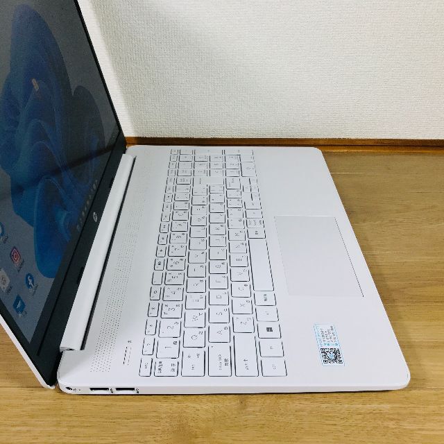 Win11  HP  カメラ　マウス　ノートパソコン