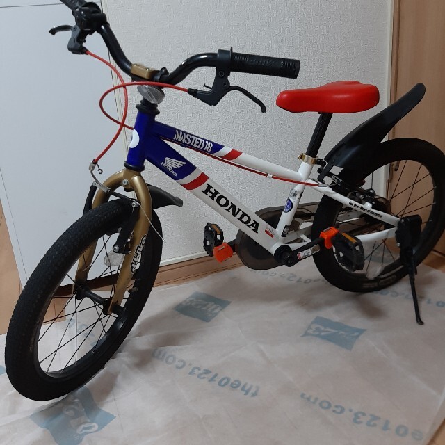 子供自転車　男の子　18インチ　HONDA D-bike