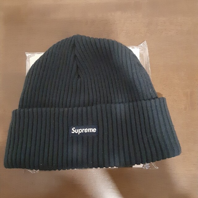 Supreme(シュプリーム)のシュプリーム　Supreme　ビーニー　ネイビー メンズの帽子(ニット帽/ビーニー)の商品写真