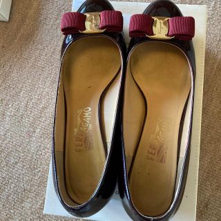 サルヴァトーレフェラガモ(Salvatore Ferragamo)のパンプスフェラガモ 8Ｄ(25センチ)(ハイヒール/パンプス)