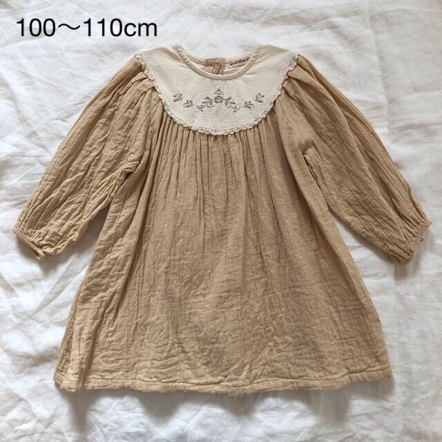 Amber(アンバー)のamber キッズ　クラシカル　刺繍　ギャザー  ワンピース キッズ/ベビー/マタニティのキッズ服女の子用(90cm~)(ワンピース)の商品写真