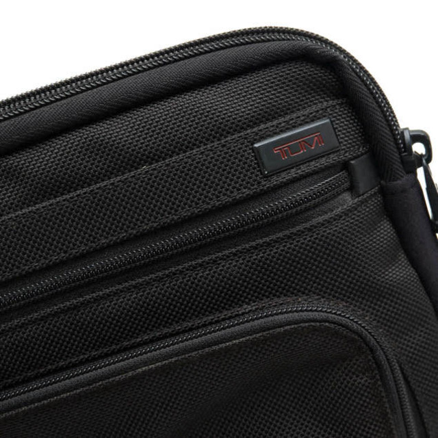 TUMI  タブレットケース　黒