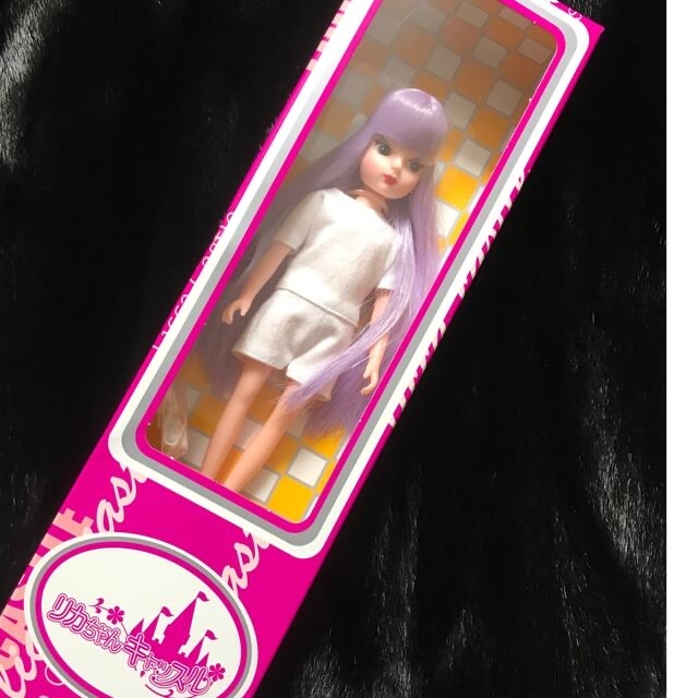 リカちゃんキャッスル♡リカちゃん&いずみちゃんの二体セット キッズ/ベビー/マタニティのおもちゃ(ぬいぐるみ/人形)の商品写真
