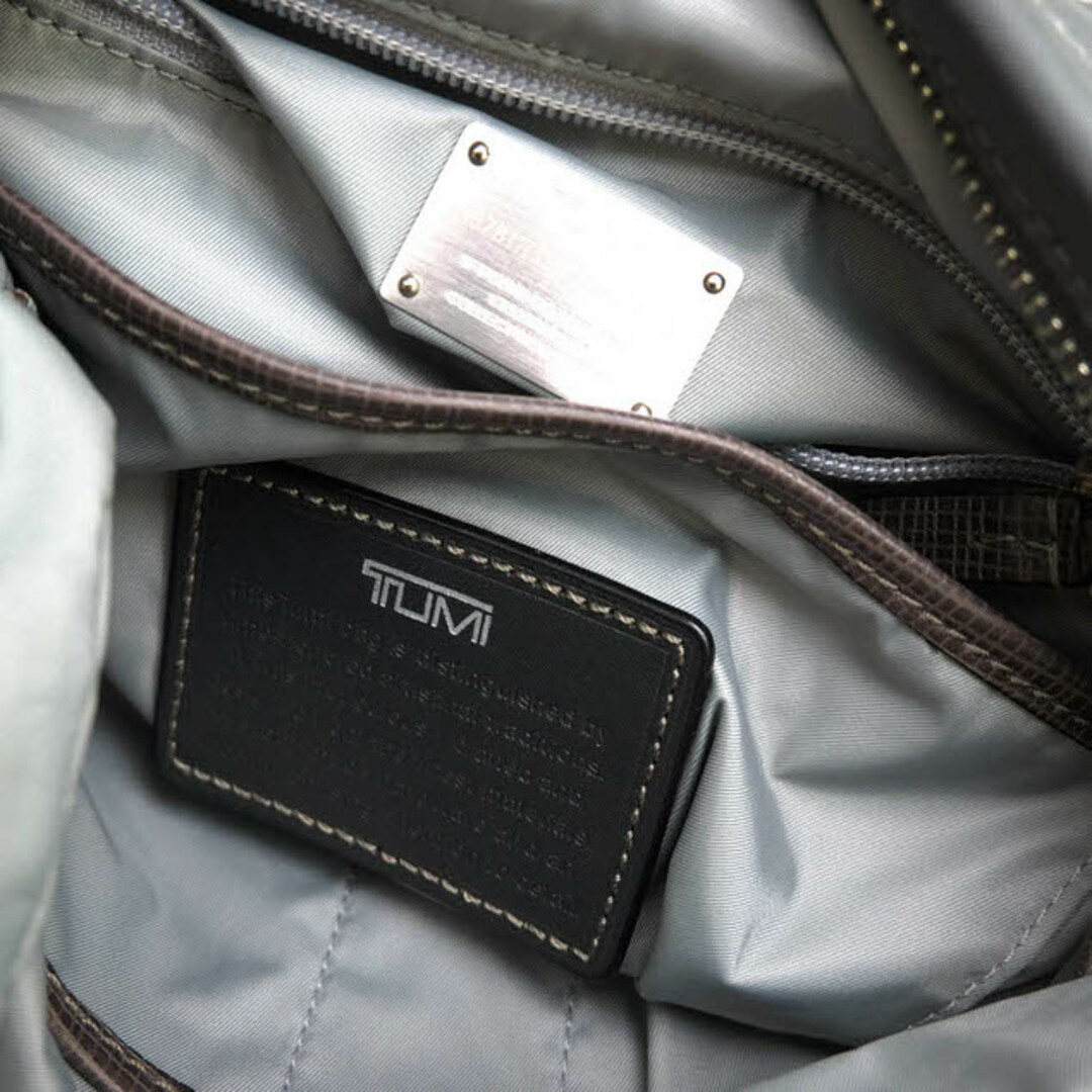TUMI(トゥミ)のトゥミ／TUMI バッグ ショルダーバッグ 鞄 メンズ 男性 男性用ナイロン レザー 革 本革 オリーブ カーキ  クロスボディバッグ ユニセックス 男女兼用 メンズのバッグ(ショルダーバッグ)の商品写真