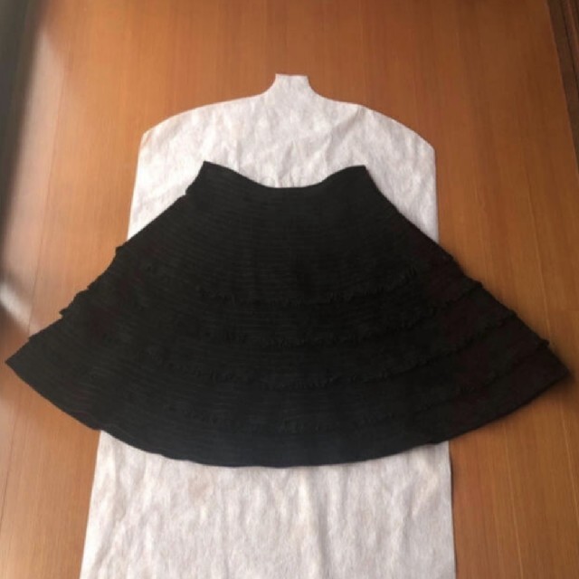美品♡ FOXEY 6.9万 SAVOI スカート 40 フォクシー 【激安アウトレット ...