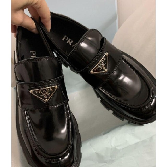 受賞店舗】 PRADA 靴 ローファー 厚底 モノリス 箱袋付き