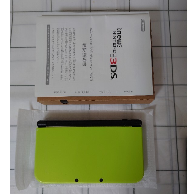 Newニンテンドー3DS LL ライム×ブラック」液晶美品 Newニンテンドー3DS LL ライム×ブラック」液晶美品