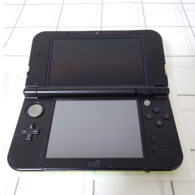 ニンテンドー3DS - 「Newニンテンドー3DS LL ライム×ブラック」液晶美