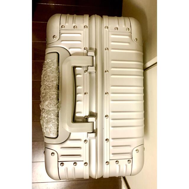 新品未使用】メルセデスベンツスーツケース 32L