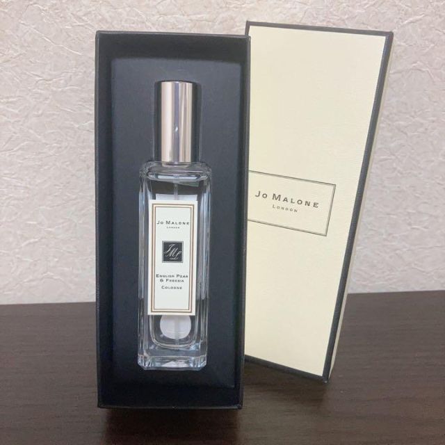 Jo MALONE LONDON イングリッシュ ペアー & フリージア コロン