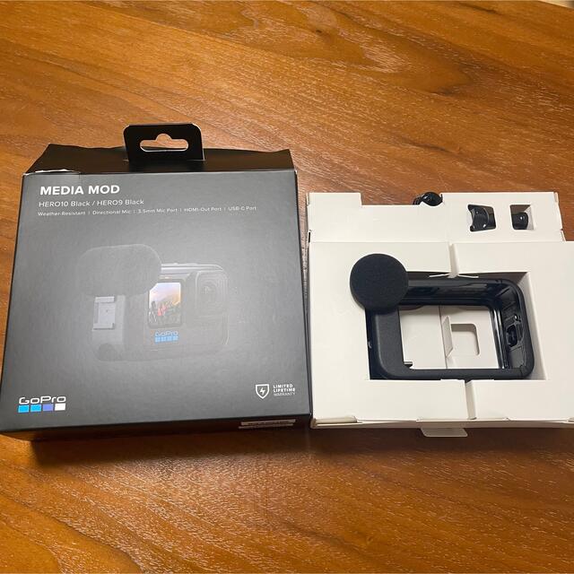 GoPro(ゴープロ)のGoPro hero10 6点セット‼︎ スマホ/家電/カメラのカメラ(ビデオカメラ)の商品写真