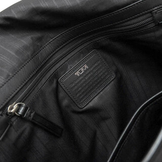 トゥミ／TUMI バッグ ショルダーバッグ 鞄 メンズ 男性 男性用レザー 革 本革 グレー 灰色  68370AS KADEN Klein Large Messenger フラップ式 メッセンジャーバッグ