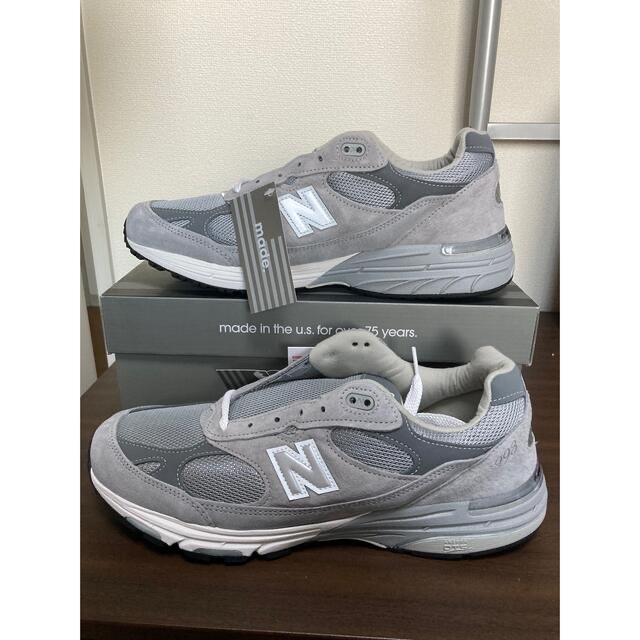 New Balance(ニューバランス)の定価出品 New Balance MR993GL 30cm 新品 ニューバランス メンズの靴/シューズ(スニーカー)の商品写真