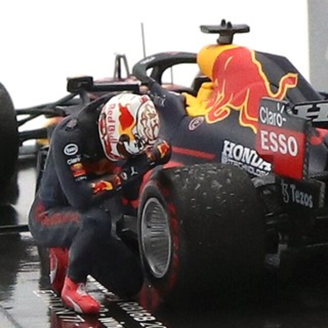未開封 フェルスタッペン別注 1/43 RB16B レッドブル アブダビGP | www