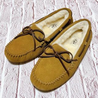 アグ スリッポンの通販 7,000点以上 | UGGを買うならラクマ