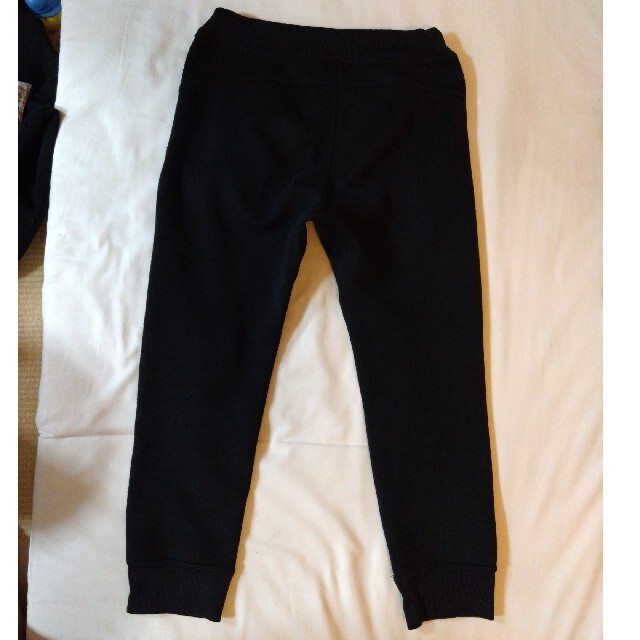 UNIQLO - ユニクロ 黒 パンツ 130センチの通販 by たかゆ's shop