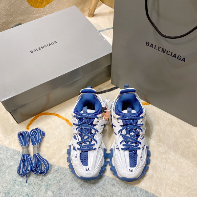 Balenciaga - BALENCIAGA スニーカー 23の通販 by Daley's shop｜バレンシアガならラクマ