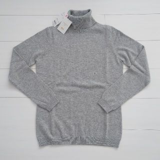 UNIQLO - ユニクロ カシミヤ タートルネック セーター ライト UNIQLO - ユニクロ カシミヤ タートルネック セーター ライト
