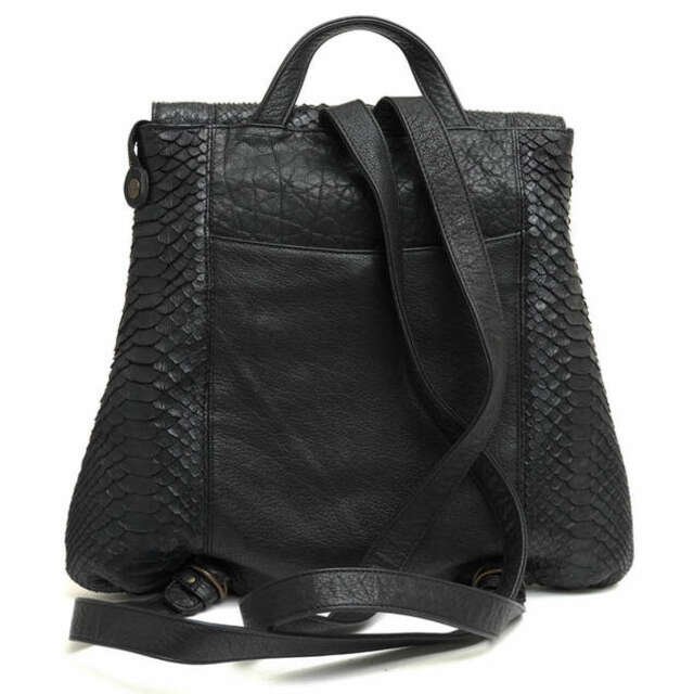 IBIZA(イビザ)のイビサ／IBIZA リュック バッグ バックパック レディース 女性 女性用パイソンレザー 革 本革 ブラック 黒  フラップ式 デイパック レディースのバッグ(リュック/バックパック)の商品写真