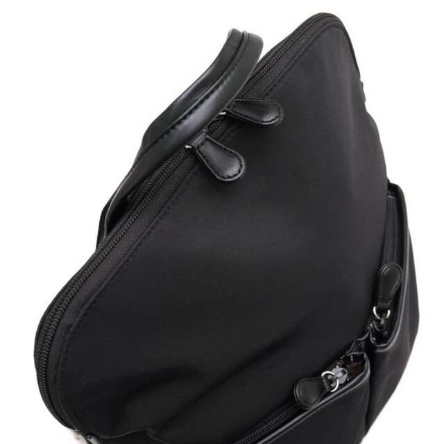 Kitamura(キタムラ)のキタムラ／Kitamura リュック バッグ バックパック レディース 女性 女性用ナイロン ブラック 黒  Y-1005 10101 デイパック ユニセックス 男女兼用 レディースのバッグ(リュック/バックパック)の商品写真