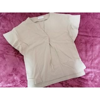 NAUW CLOSET カーキ Tシャツ カットソー M(Tシャツ(半袖/袖なし))