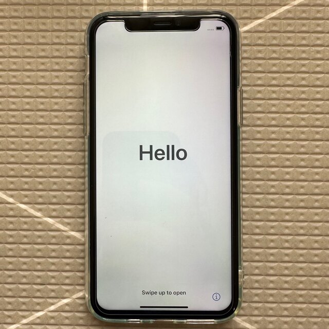 iPhone 11pro シルバー 64GB SIMフリー