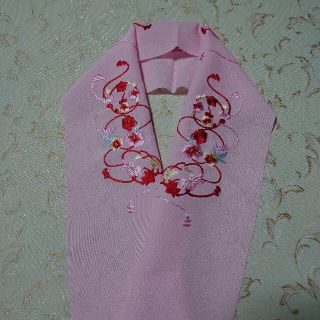 (choco87様)#914 (新品)  刺繍半襟 と 足袋15~16cm(和服/着物)