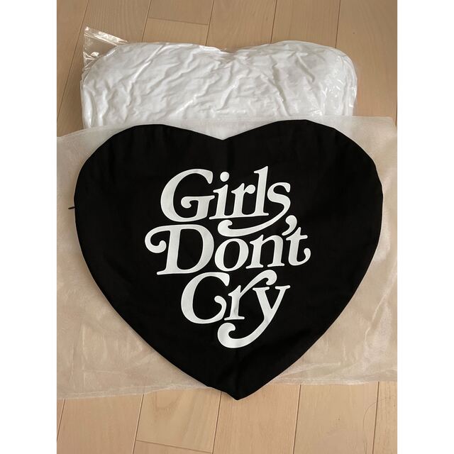 Girl's Don't Cry GDC クッション 伊勢丹 verdy