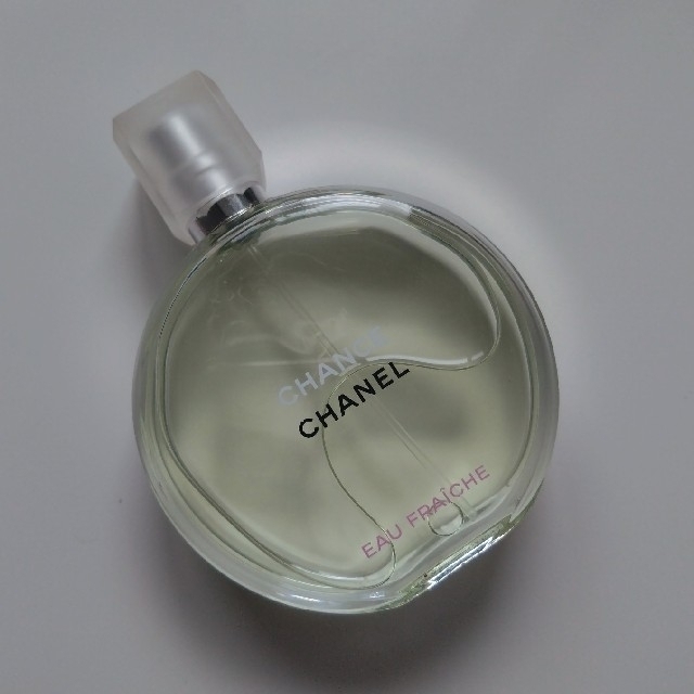 CHANEL(シャネル)のシャネル チャンス フレッシュ オードゥ トワレット 50ml コスメ/美容の香水(香水(女性用))の商品写真