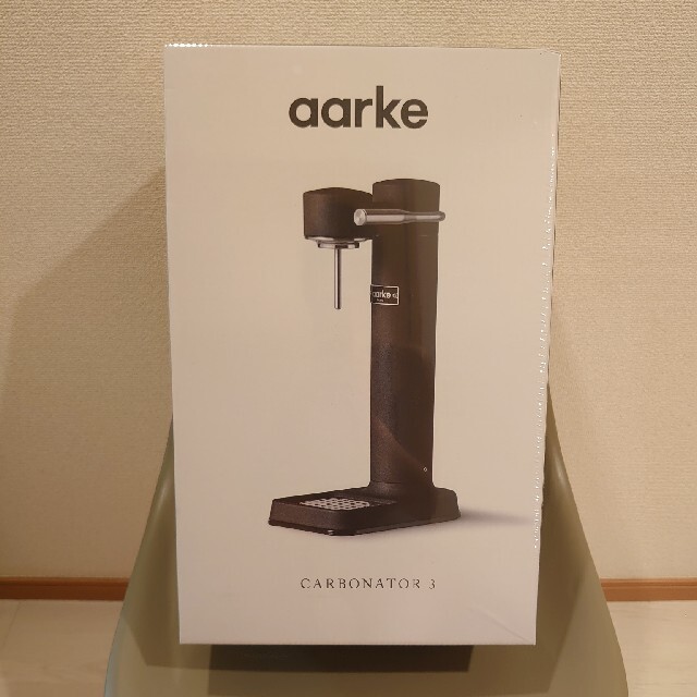 オンラインストア人気 ぽよさま専用aarke carbonator Ⅲ カーボネーターⅢ新品 スマホ/家電/カメラ