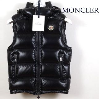 モンクレール(MONCLER)の最新 極美品 モンクレール BORMES ベスト 国内正規品(ダウンベスト)