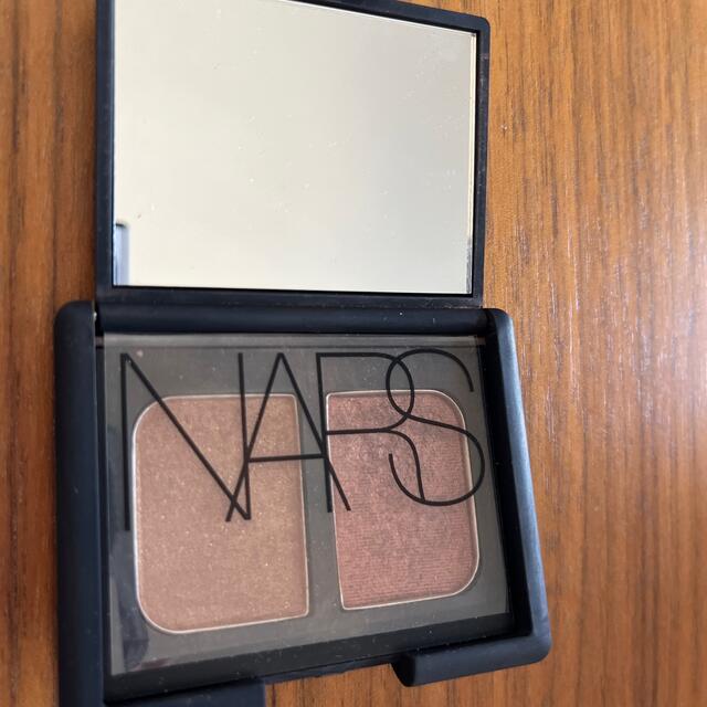 NARS ナーズ デュオアイシャドー 3045 コスメ/美容のベースメイク/化粧品(アイシャドウ)の商品写真