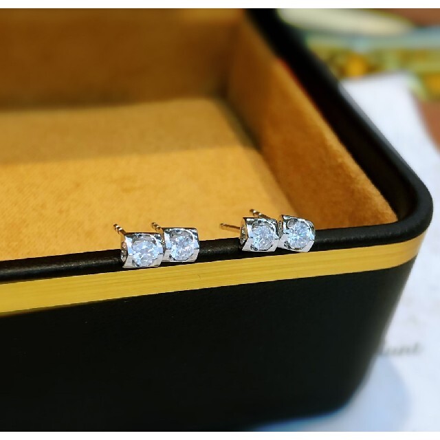 天然ダイヤモンドピアス0.16ct　k18