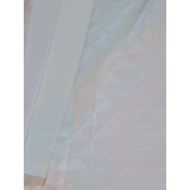 Ｓお仕立て上がりテトロン長襦袢　ピンク、薄水色地に三つ鱗地紋　半衿付き レディースの水着/浴衣(着物)の商品写真