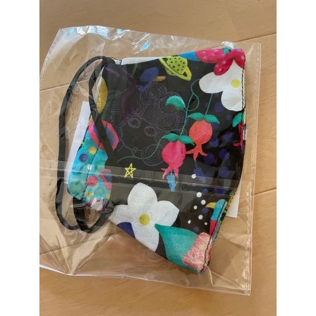 スカラー 昔話柄アップリケパーカー