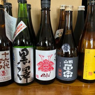 日本酒四合瓶　10本約半額