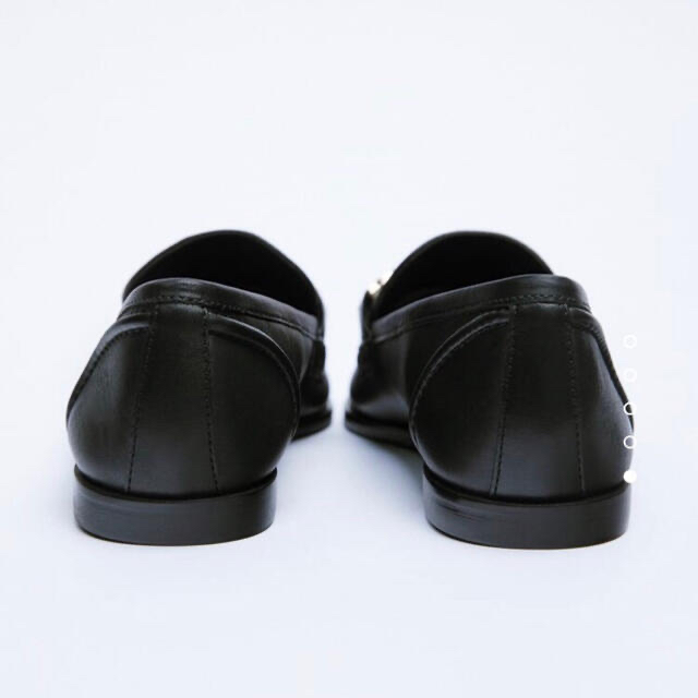 ZARA(ザラ)の極美品 ZARA ザラ ソフトレザー フラット ローファー レディースの靴/シューズ(ローファー/革靴)の商品写真