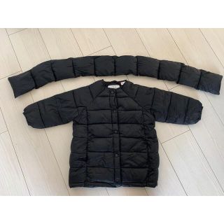 ザラキッズ(ZARA KIDS)のZARA KIDS ノーカラーダウンジャケット ブラック 90 マフラー付(ジャケット/上着)