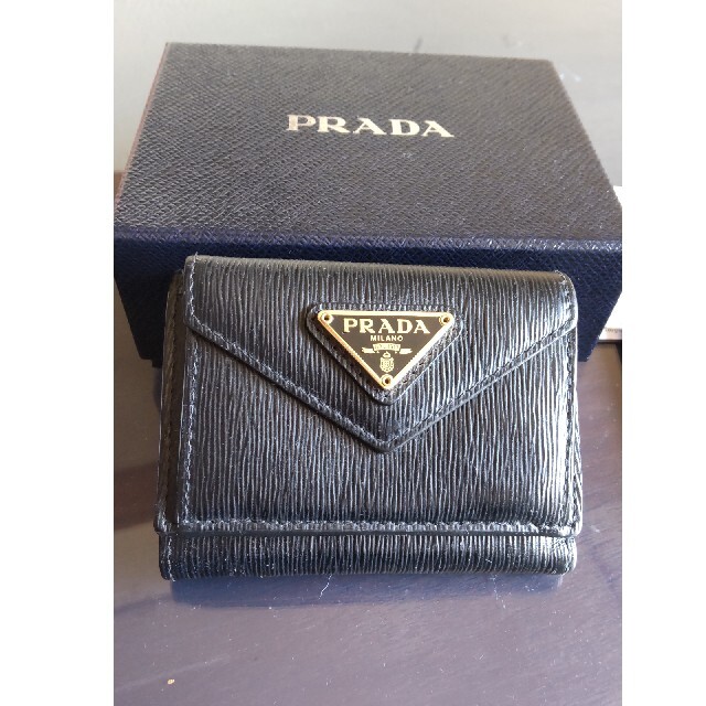 正規品★プラダ PRADA 財布 三つ折り財布